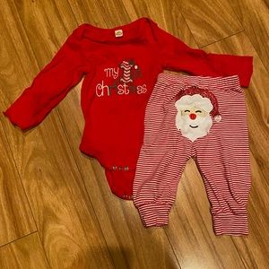 🌻 2/$15 My First Christmas Outfit